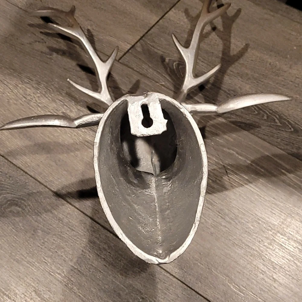 Silver Deer Head Wall Decor 12 X 20 - Picture 4 of 4